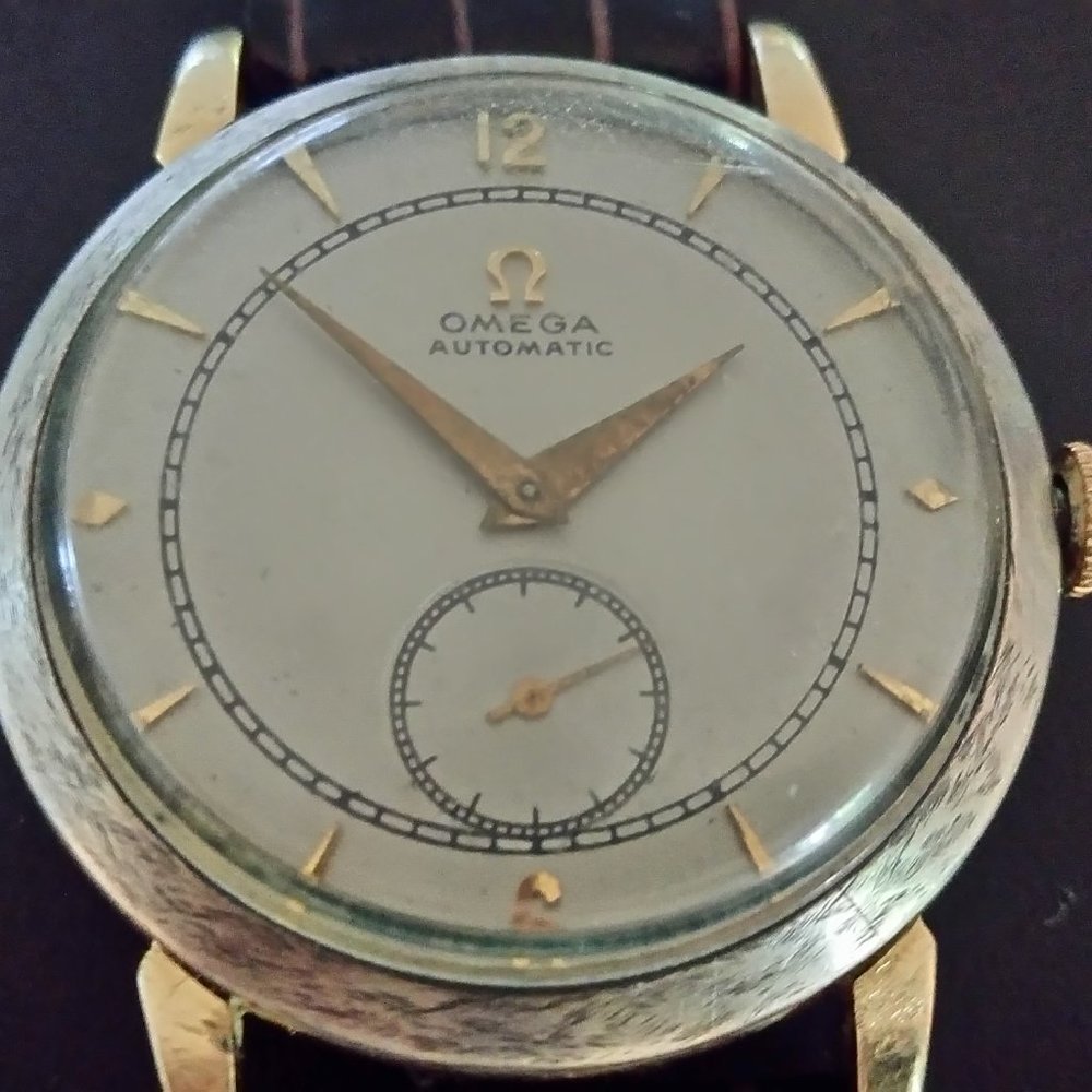 RARE 40's Omega Bumper Automatic 14K Gold Watch - Picture 3 of 11